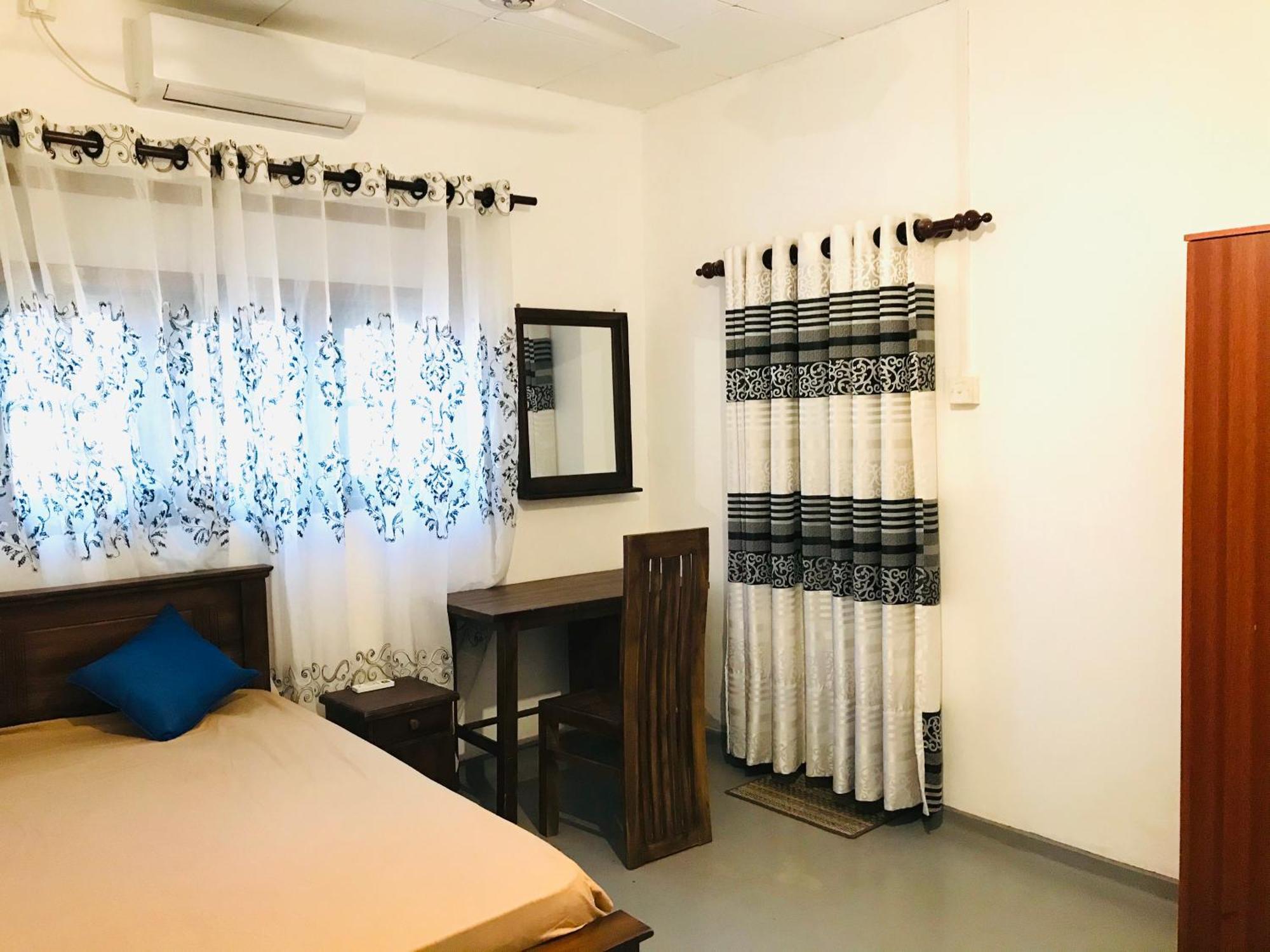 New Aqua Villa Weligama Room photo